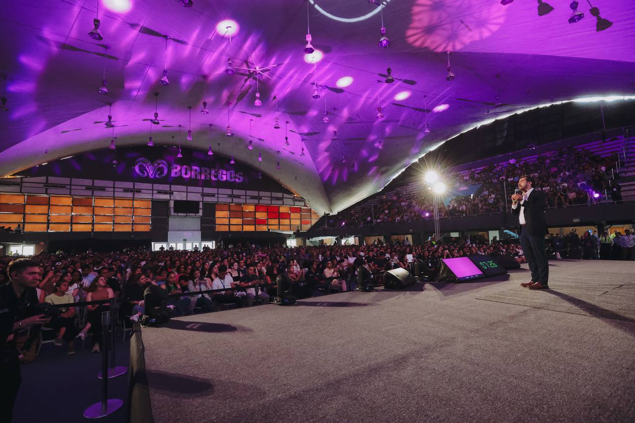 photo_2025-10-28_22-29-56